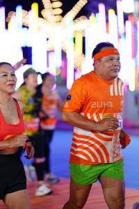 BIB: 211
                            <button type="button" onclick="openModal(22848503)" class="btn btn-primary btn-sm float-right btn-popup" data-toggle="modal" data-target=".modal-high-quality">
                        <i class="fas fa-shopping-cart"></i> Add to Cart
                    </button>
                                            <button type="button" onclick="isThisMe(22848503, true)" class="btn btn-success btn-sm float-right btn-popup btn-isme hidden" data-toggle="tooltip" data-placement="bottom" title="นี่คือรูปของคุณใช่ไหม คลิกที่นี่เพื่อเอาเข้าอัลบั้ม">
                        <i class="fas fa-plus"></i> Add to album
                    </button>
                    <button type="button" onclick="isThisMe(22848503, false)" class="btn btn-warning btn-sm float-right btn-popup btn-isnotme hidden">
                        <i class="fas fa-ban"></i> Remove from album
                    </button>